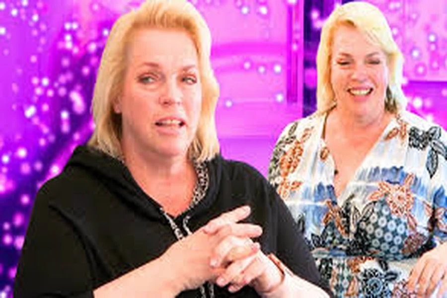 Janelle Brown Net Worth